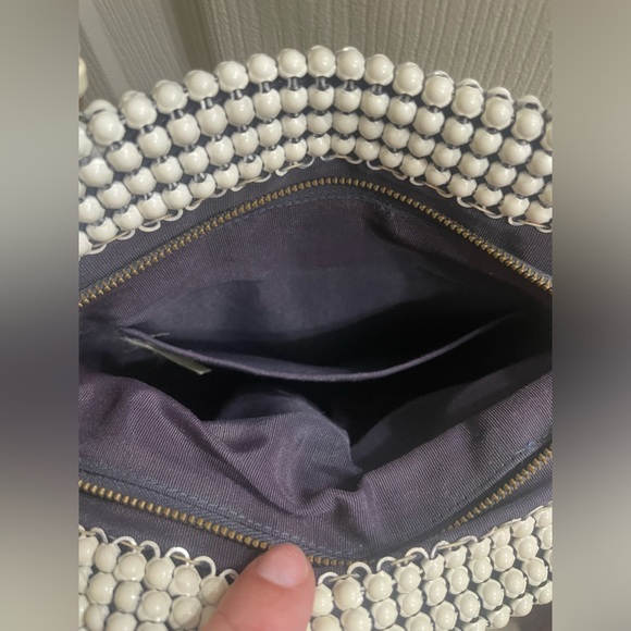 Vintage Whiting & Davis Ivory Alumesh 1940’s Handbag. - Picture 9 of 11